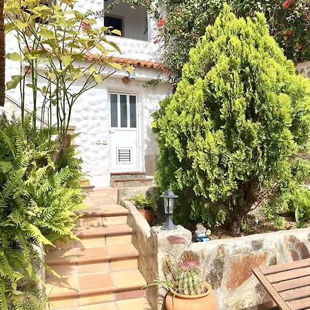 Casa Azuaje View *